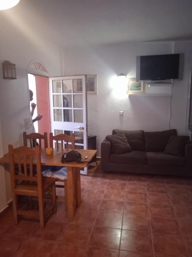 Facinas Iris Apartment Екстериор снимка